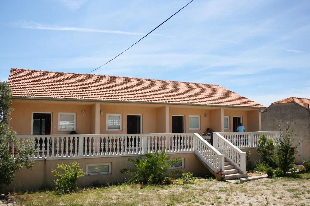 Apartments With A Parking Space Jezera, Murter - 5107 Exterior foto