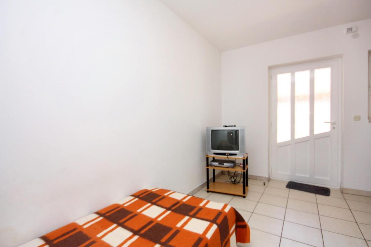 Apartments With A Parking Space Jezera, Murter - 5107 Exterior foto